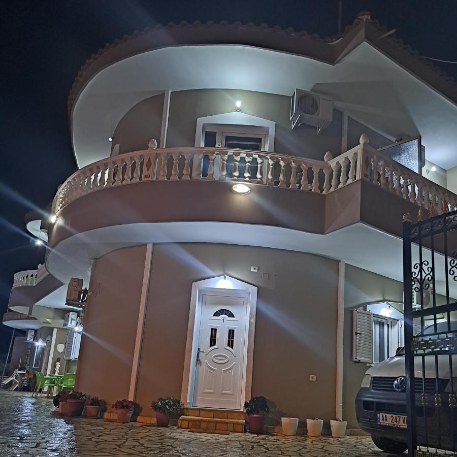 Vila Zeqo Muka كساميل المظهر الخارجي الصورة