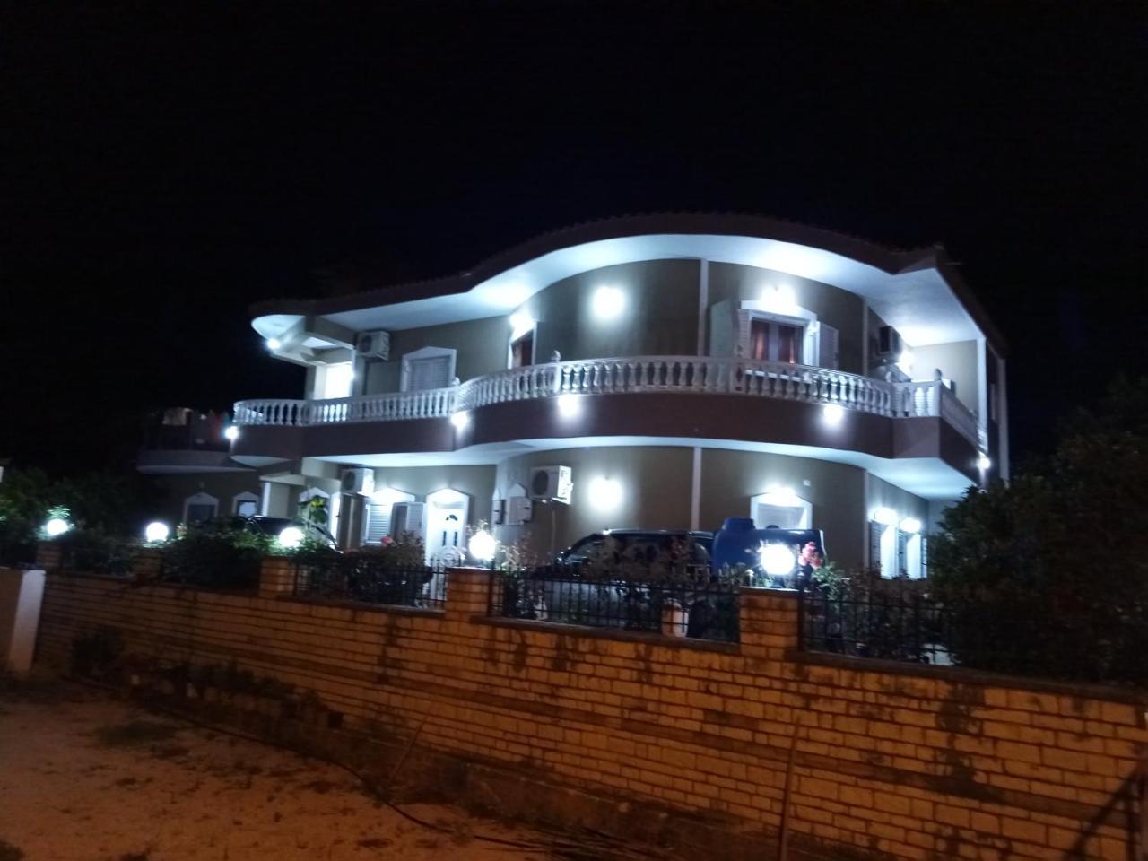Vila Zeqo Muka كساميل المظهر الخارجي الصورة
