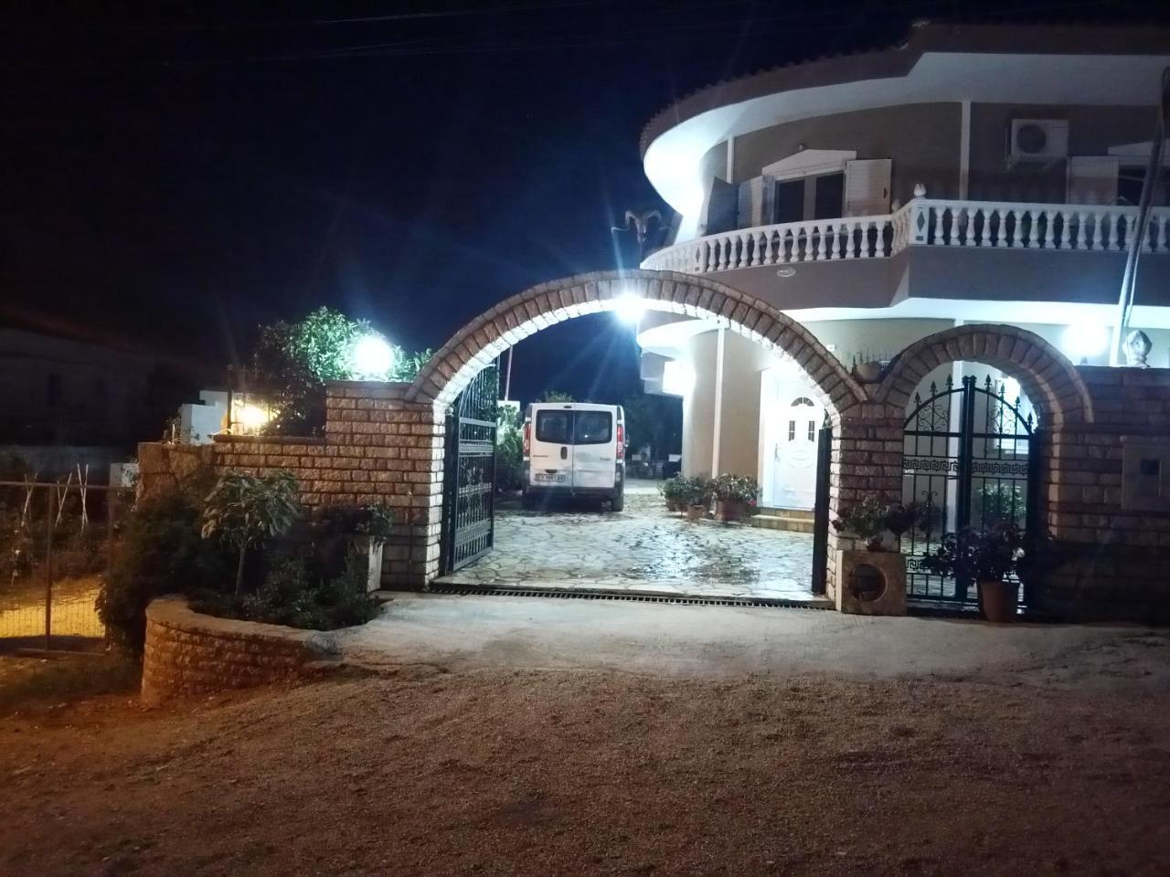 Vila Zeqo Muka كساميل المظهر الخارجي الصورة